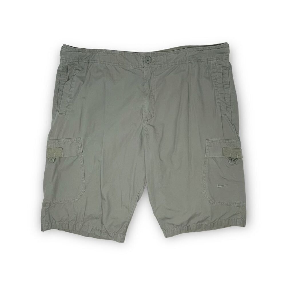 Nike Cargo Green Shorts Men’s Size XL
